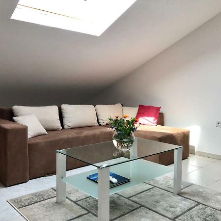 Apartment Vita Mali Losinj Bagian luar foto