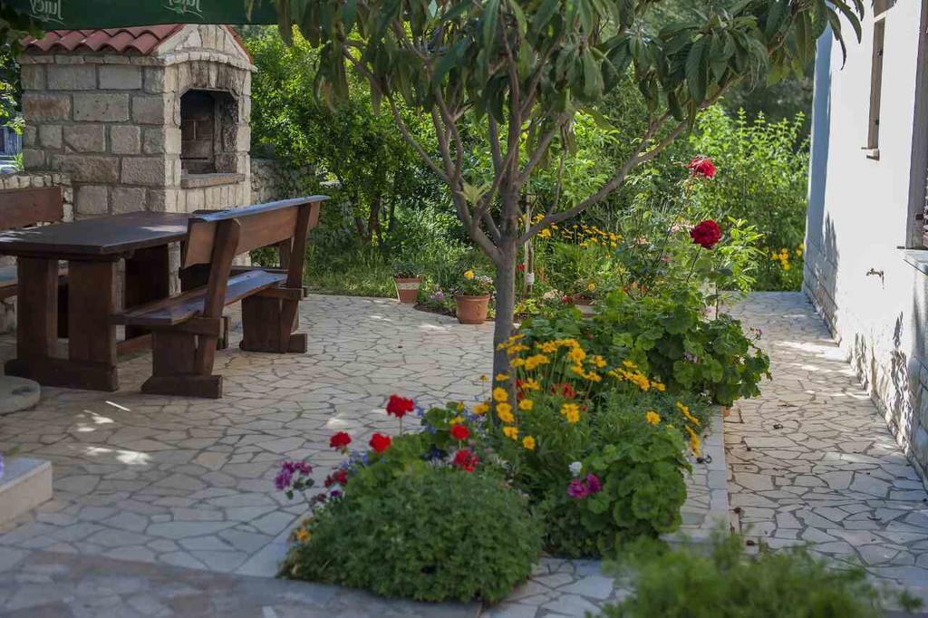 Apartment Vita Mali Losinj Bagian luar foto