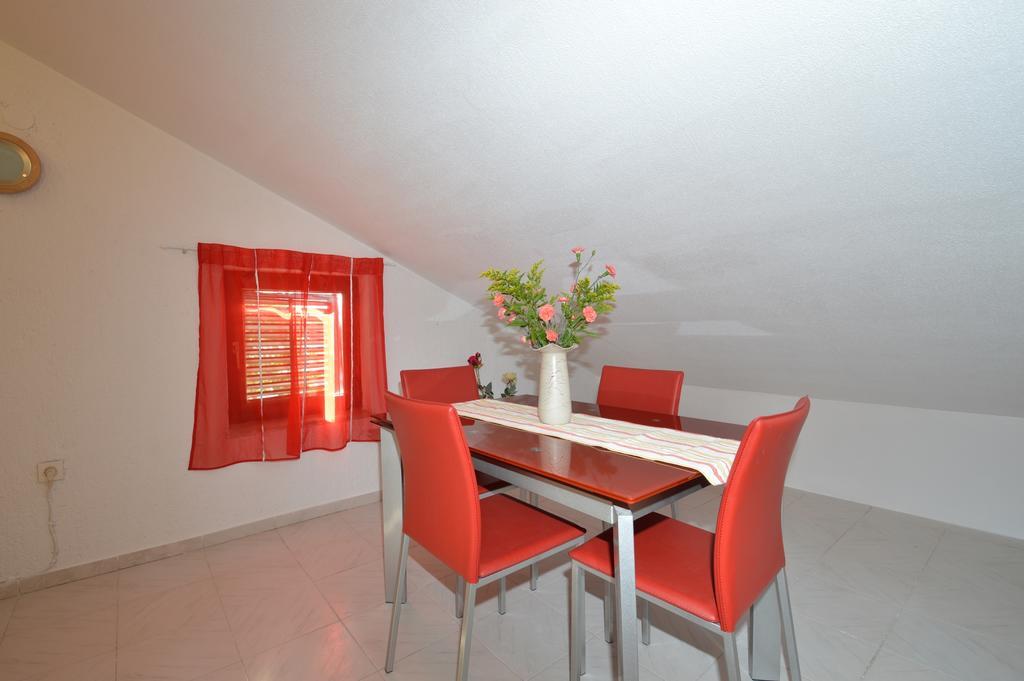 Apartment Vita Mali Losinj Bagian luar foto