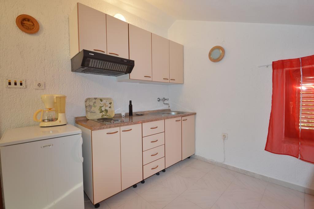 Apartment Vita Mali Losinj Bagian luar foto