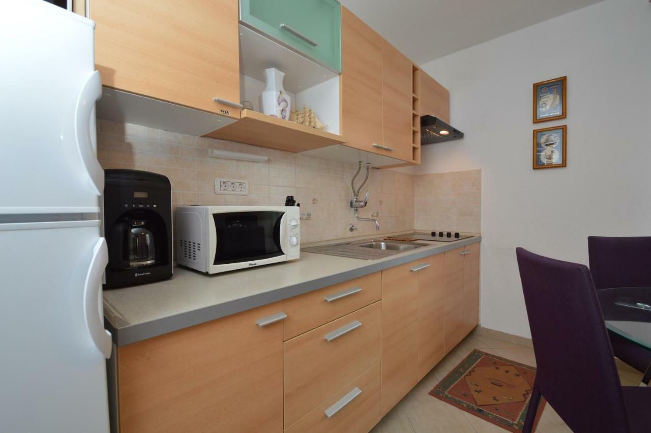 Apartment Vita Mali Losinj Bagian luar foto