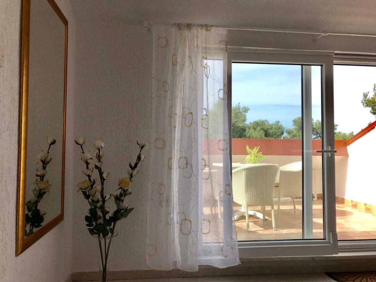 Apartment Vita Mali Losinj Bagian luar foto